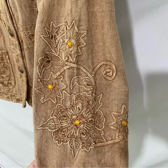 Flashback Women's Embroidered Brown Jean Jacket - Picture 6 of 13